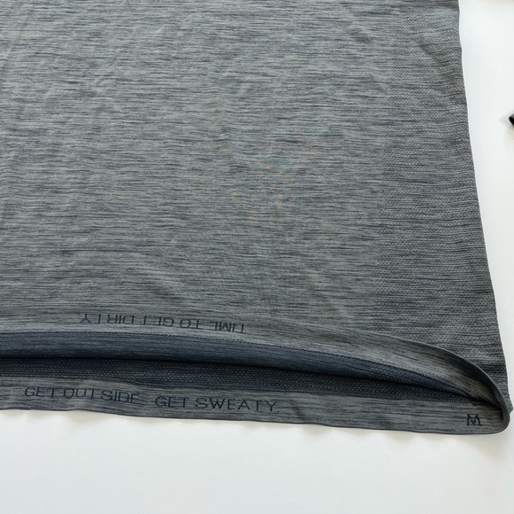 Lululemon Long Sleeve Athletic Top Size Medium Gray - Picture 5 of 7